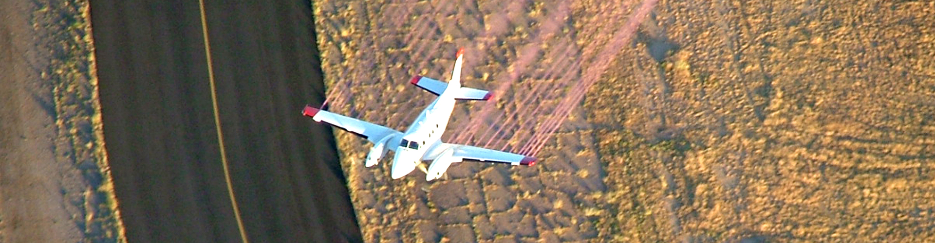 Beechcraft King Air 90 performing aerial oil spill response