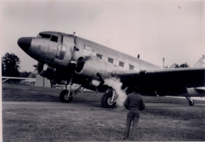 Douglas DC-3 start up vintage photo