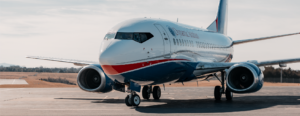 front 3/4 of Dynamic Aviation 737.