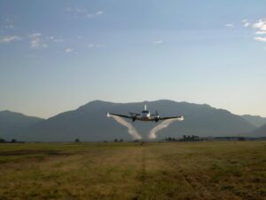 King Air 90 low altitude spraying